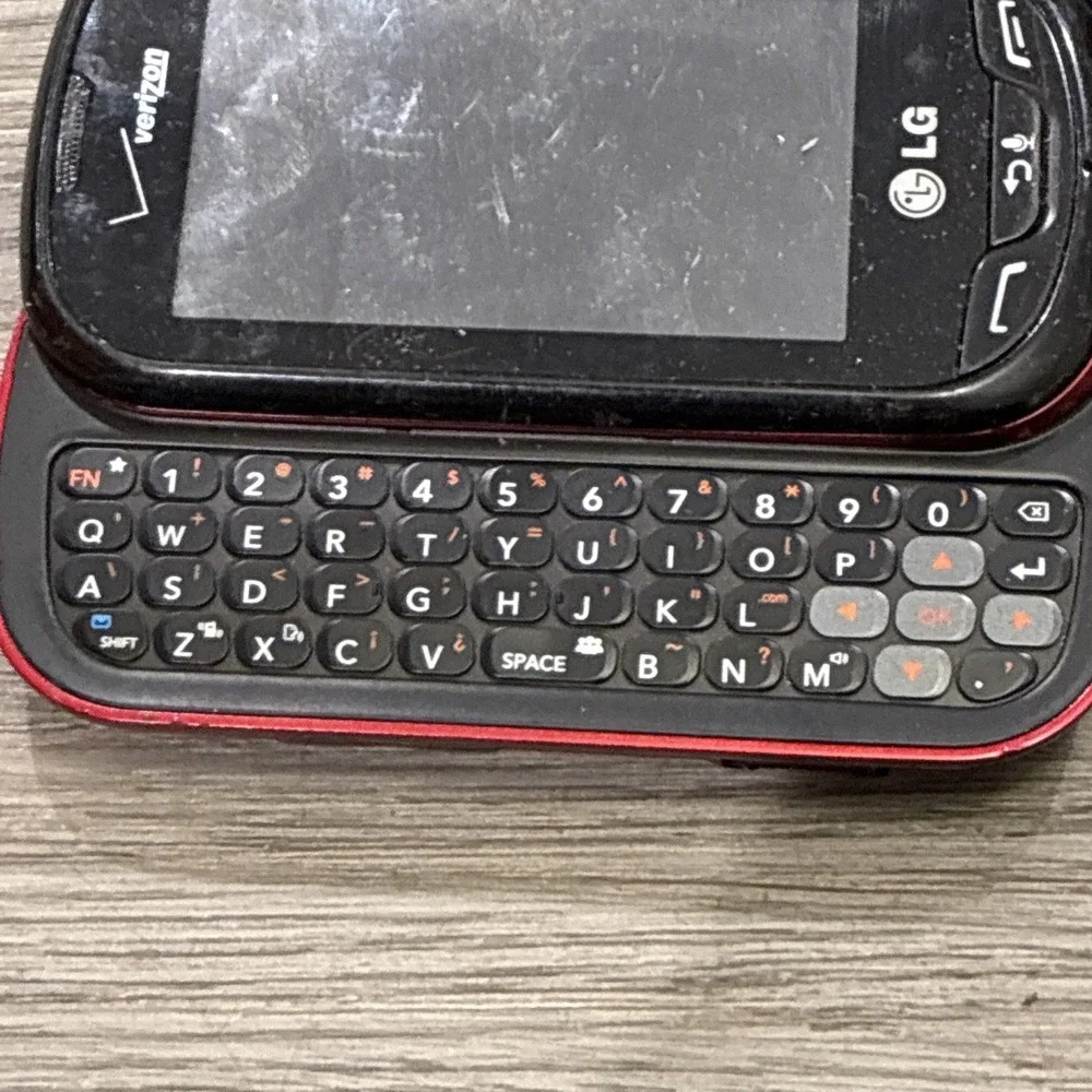 LG Extravert VN271 - Red (Verizon) Cellular Phone